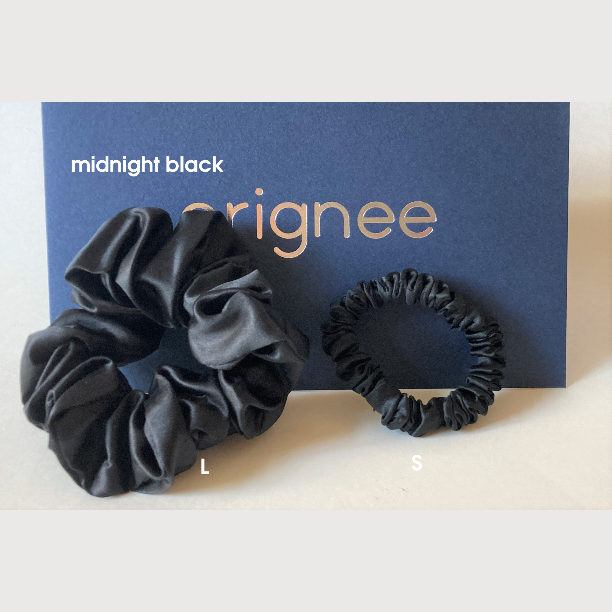 scrunchieblack