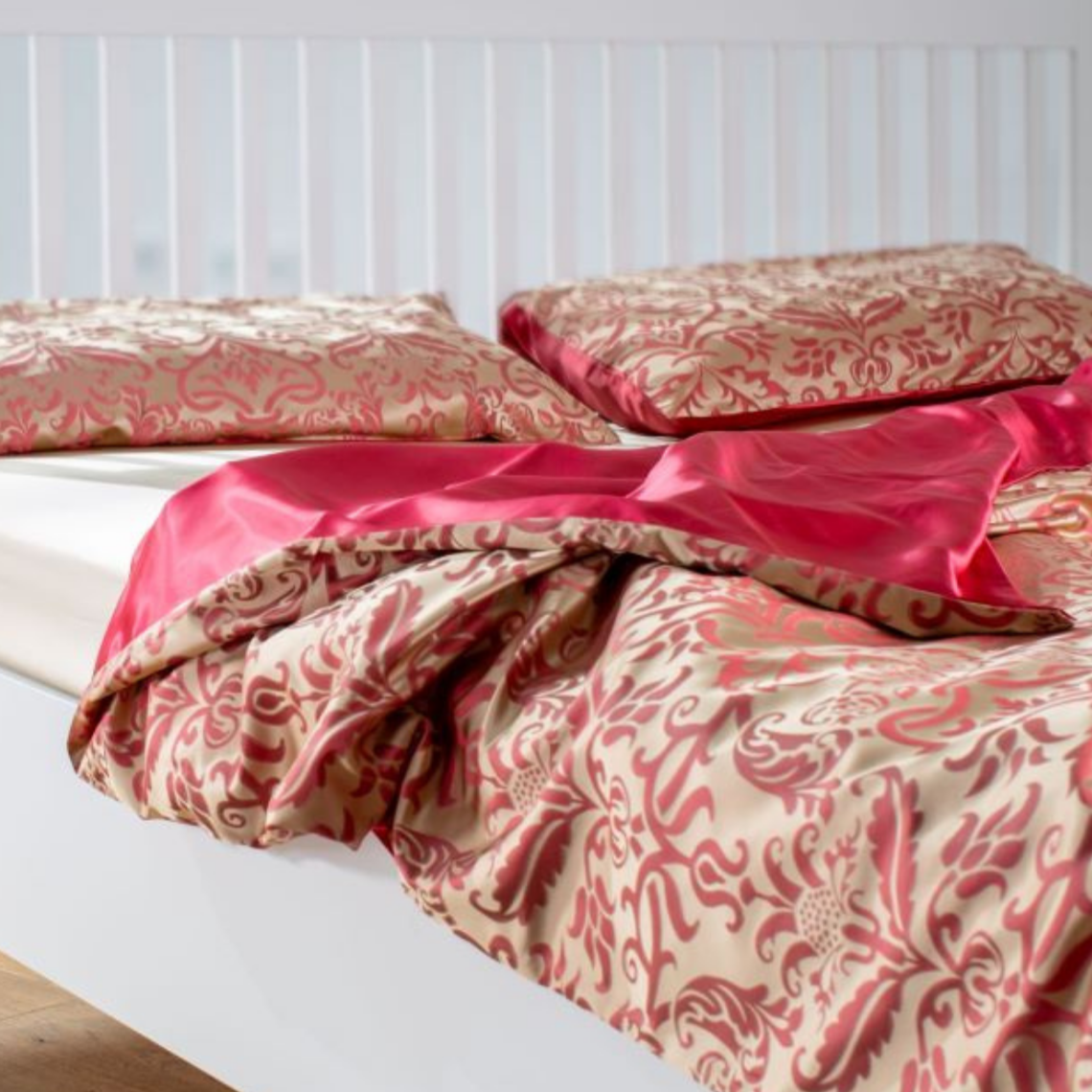Seidenjacquard Seidenbettbezug, Gold Mystery & Red (versch. Größen) - RoyalMail